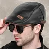 B&eacute;ret en cuir tendance pour homme