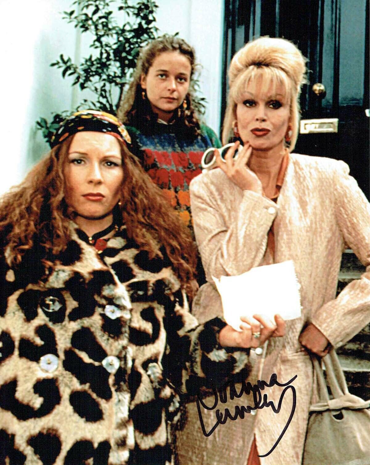 Joanna LUMLEY SIGNED 10x8 Photo Poster painting 2 AFTAL Autograph COA Absolutely Fabulous