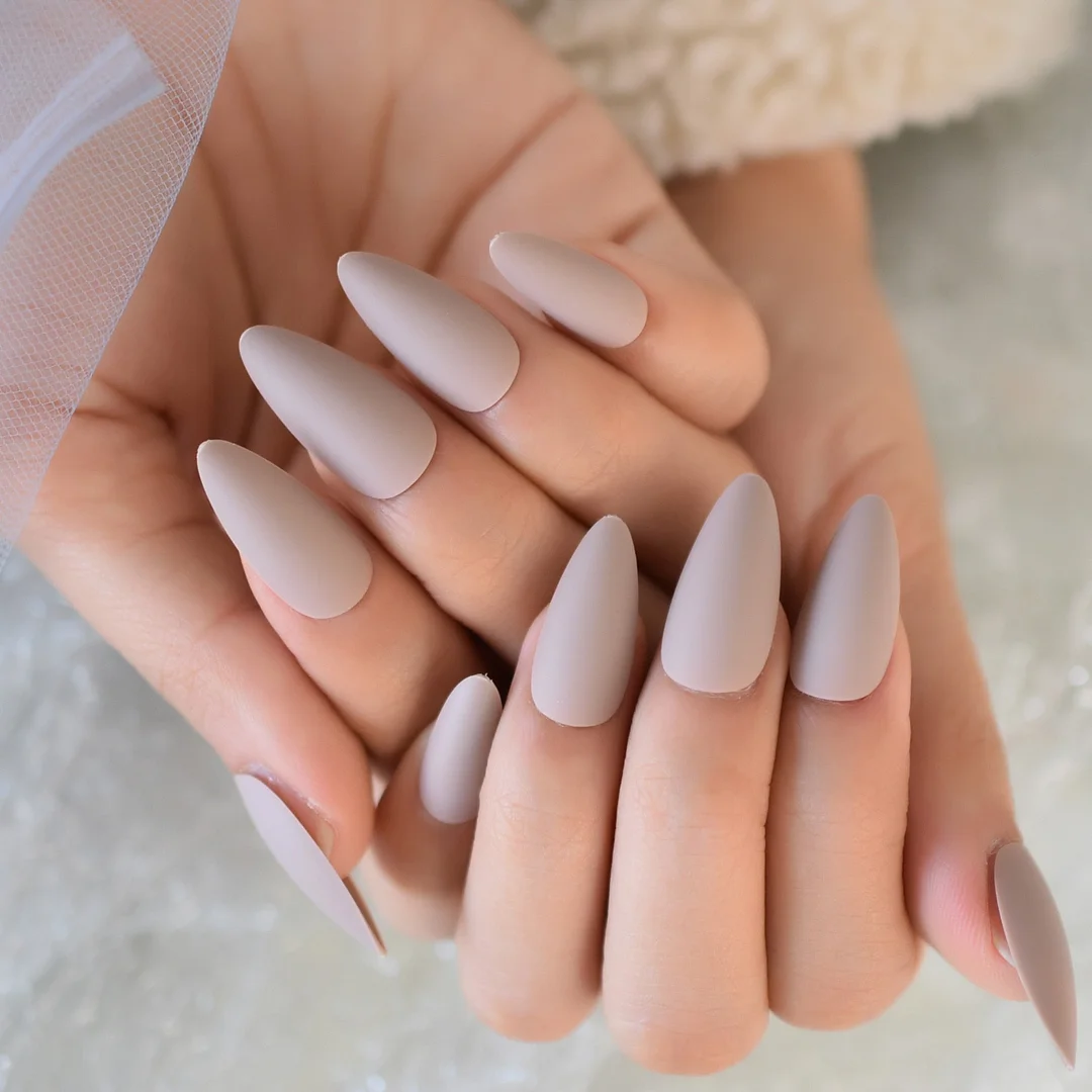 EchiQ Almond Press On Nails Black Ferns Pattern Matte Faux Ongles Beige Leaves Fashion Style Designed Tips 24-Nail Inspo