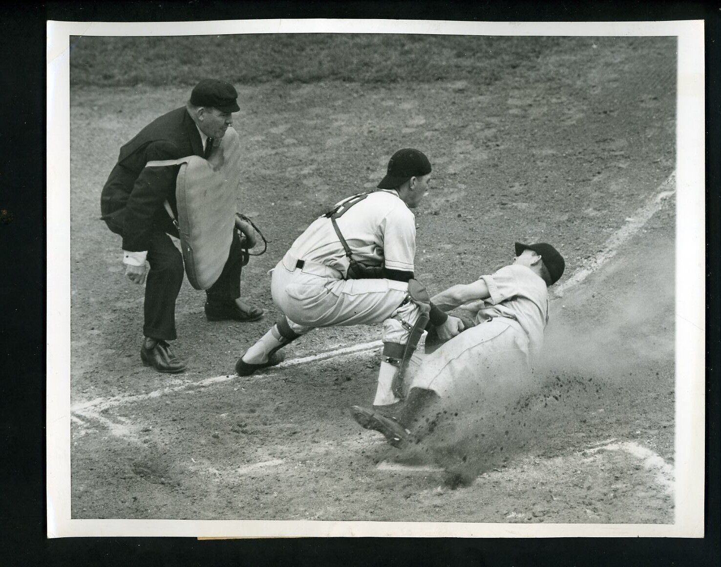 George Dickey Al Evans Bill Summers 1946 Press Photo Poster painting Chicago White Sox Senators