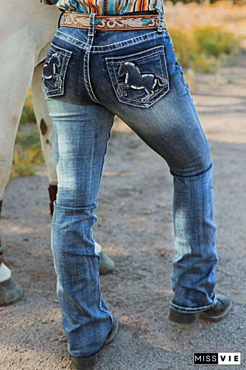 Animal Embroidered Patch Pocket Mid Waist Bootcut Jeans Without Belt