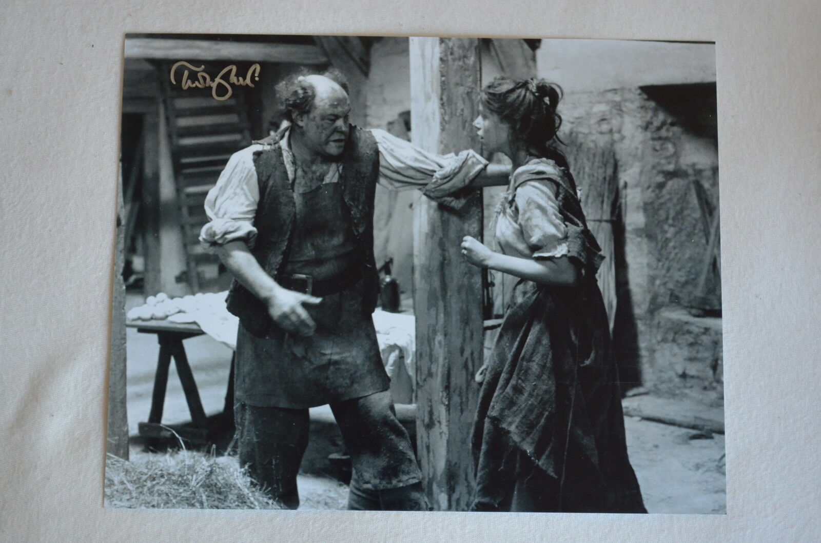 TIMOTHY WEST signed autograph In Person 8x10 (20x25 cm) Photo Poster painting HEDDA