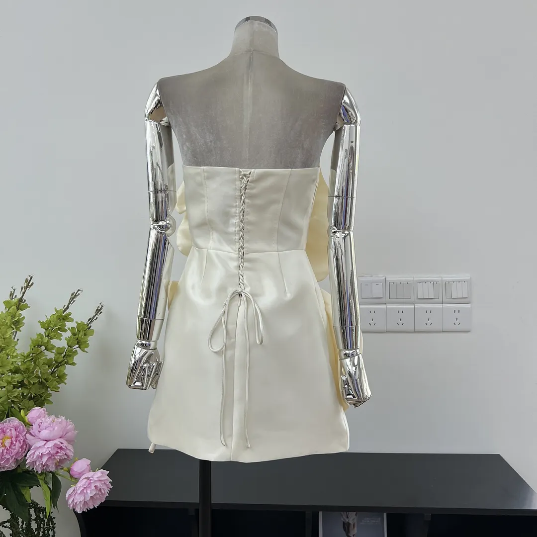 Brownm Three-Dimensional Large Flowers With A Bra Strap To The Ass Wedding Birthday Will Be Sweet And Salty Body Evening Dress