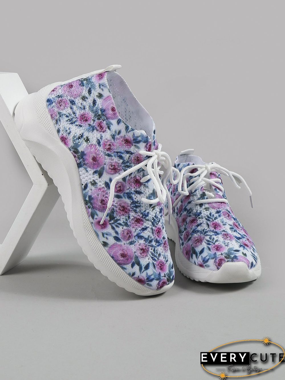 Rose Print Flyknit Sneakers