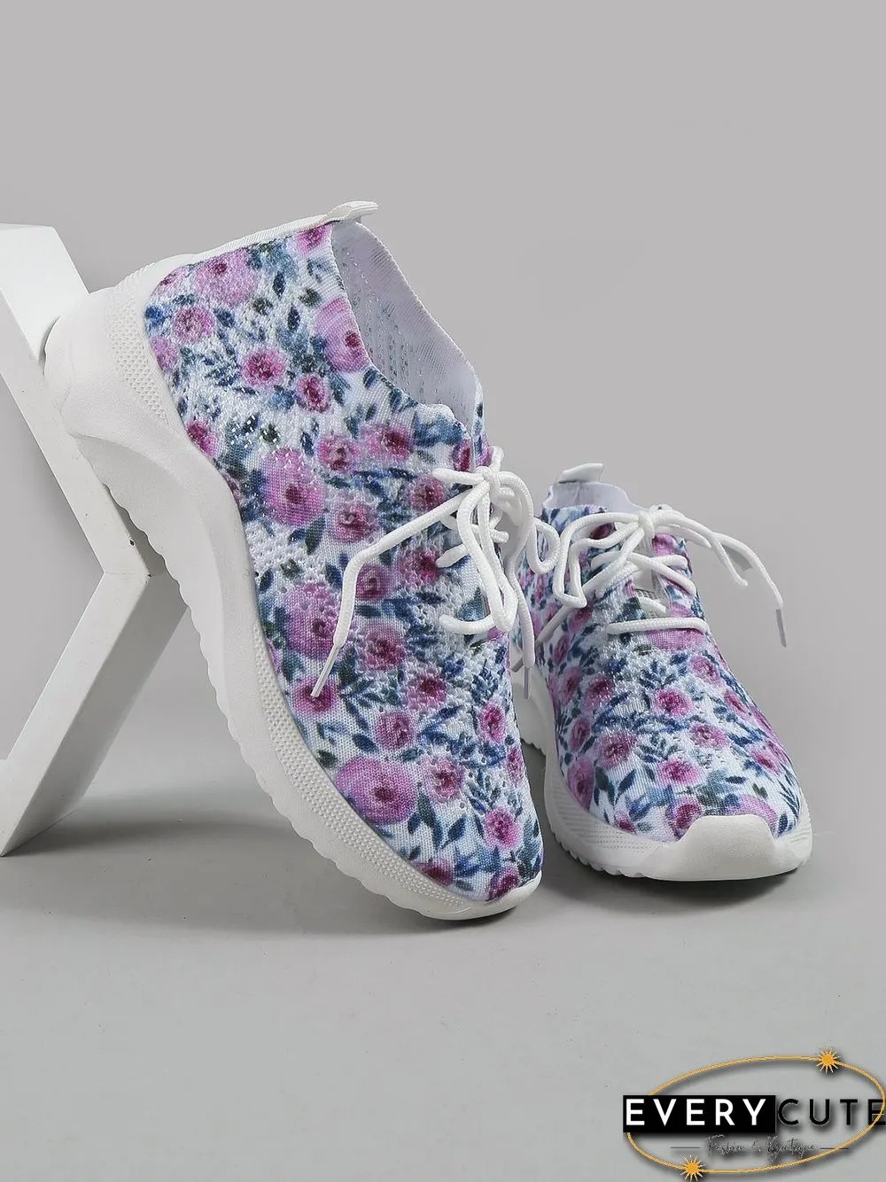 Rose Print Flyknit Sneakers