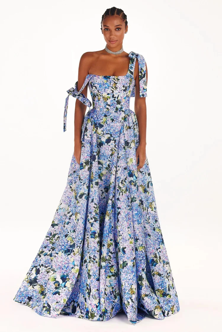 Off-shoulder Three-dimensional Cut Print Swing Dress