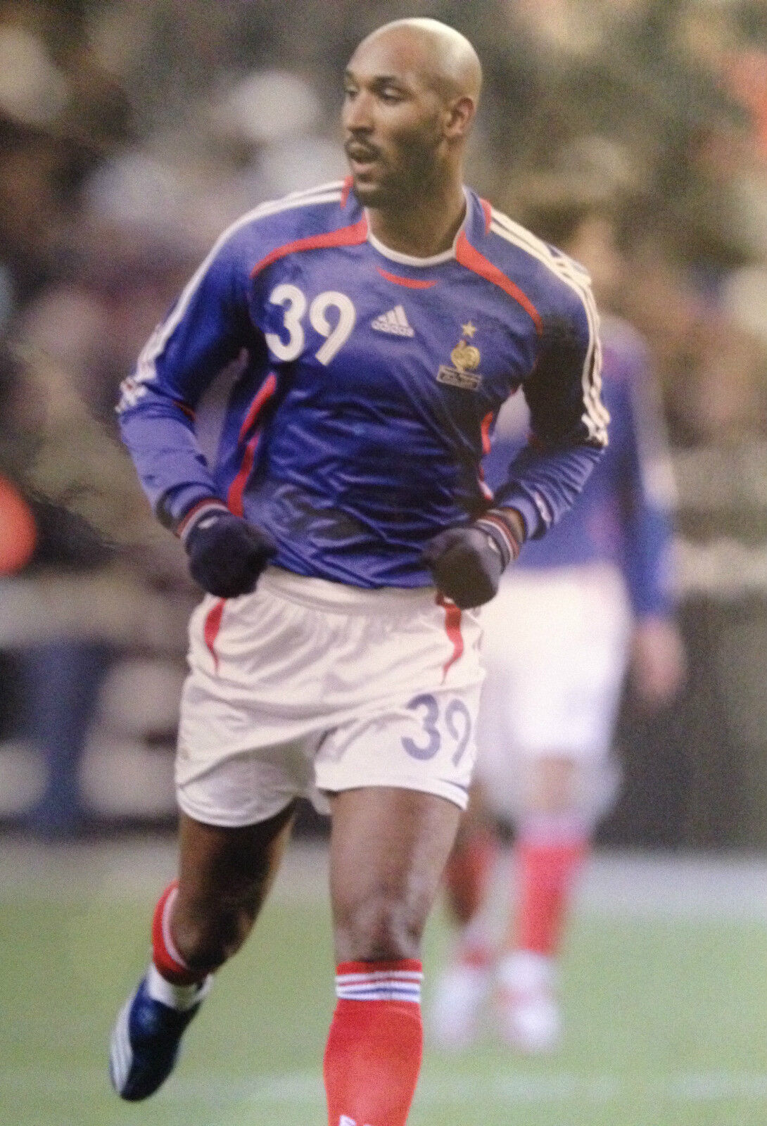 NICOLAS ANELKA - FRENCH INTERNATIONAL FOOTBALLER - SUPERB COLOUR Photo Poster paintingGRAPH