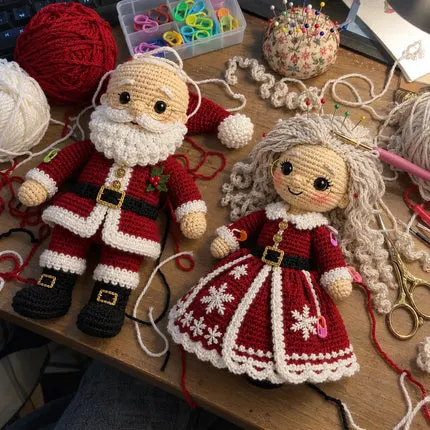 Santa and Mrs Claus dolls by Ludmilla