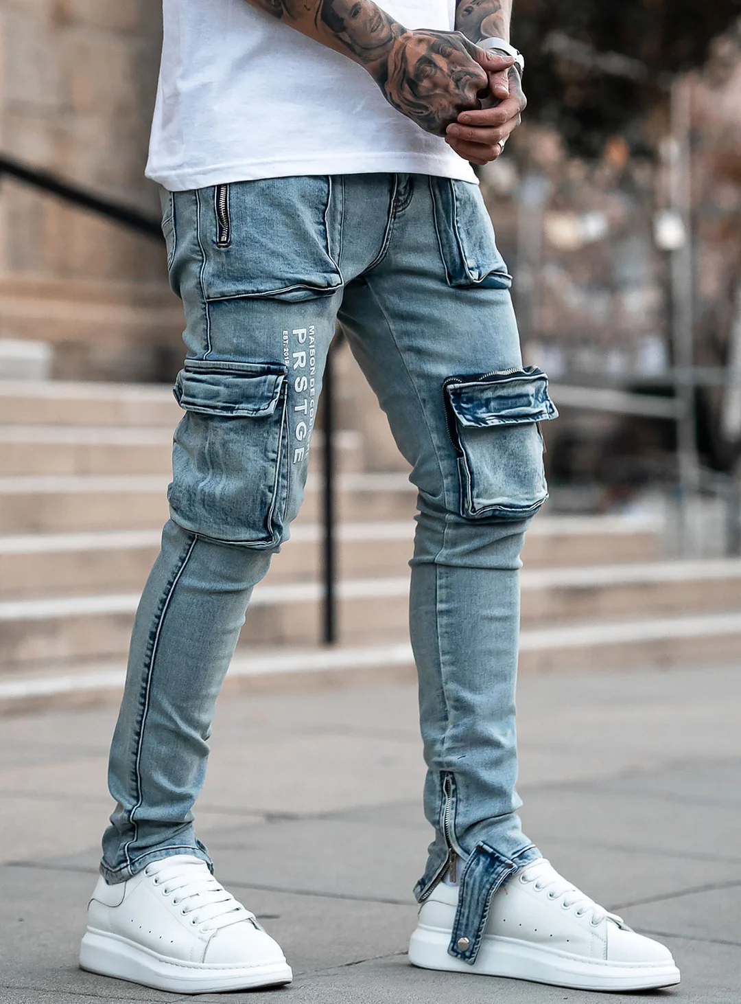 Couture Cargo Jeans in Blue