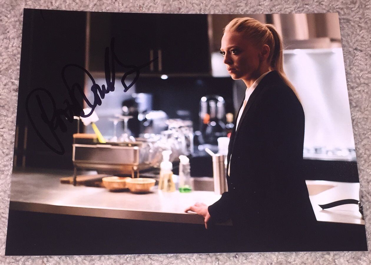 PORTIA DOUBLEDAY SIGNED AUTOGRAPH MR. ROBOT 8x10 Photo Poster painting A w/PROOF