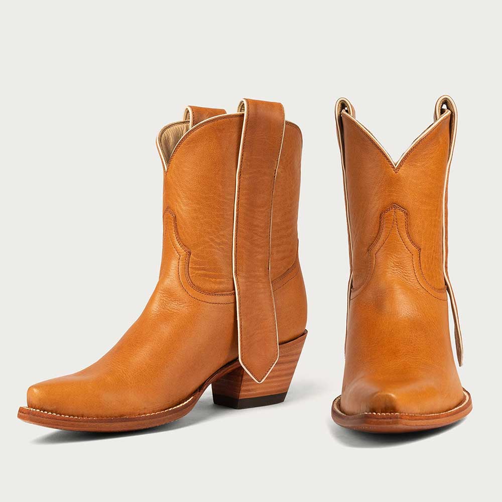 Pull-On Snip Toe Chunky Heel Wide Calf Cowgirl Boots in Orange Nicepairs