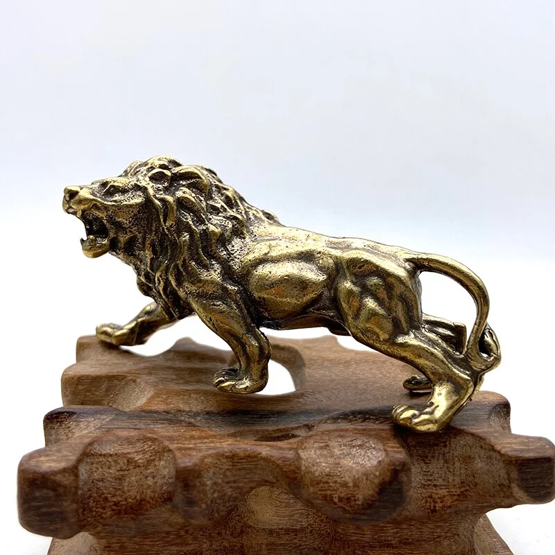 Vintage Brass Lion King Small Home Decor Animal Ornaments Pure Handmade Copper Desk Decorations Mininature Craft Gift