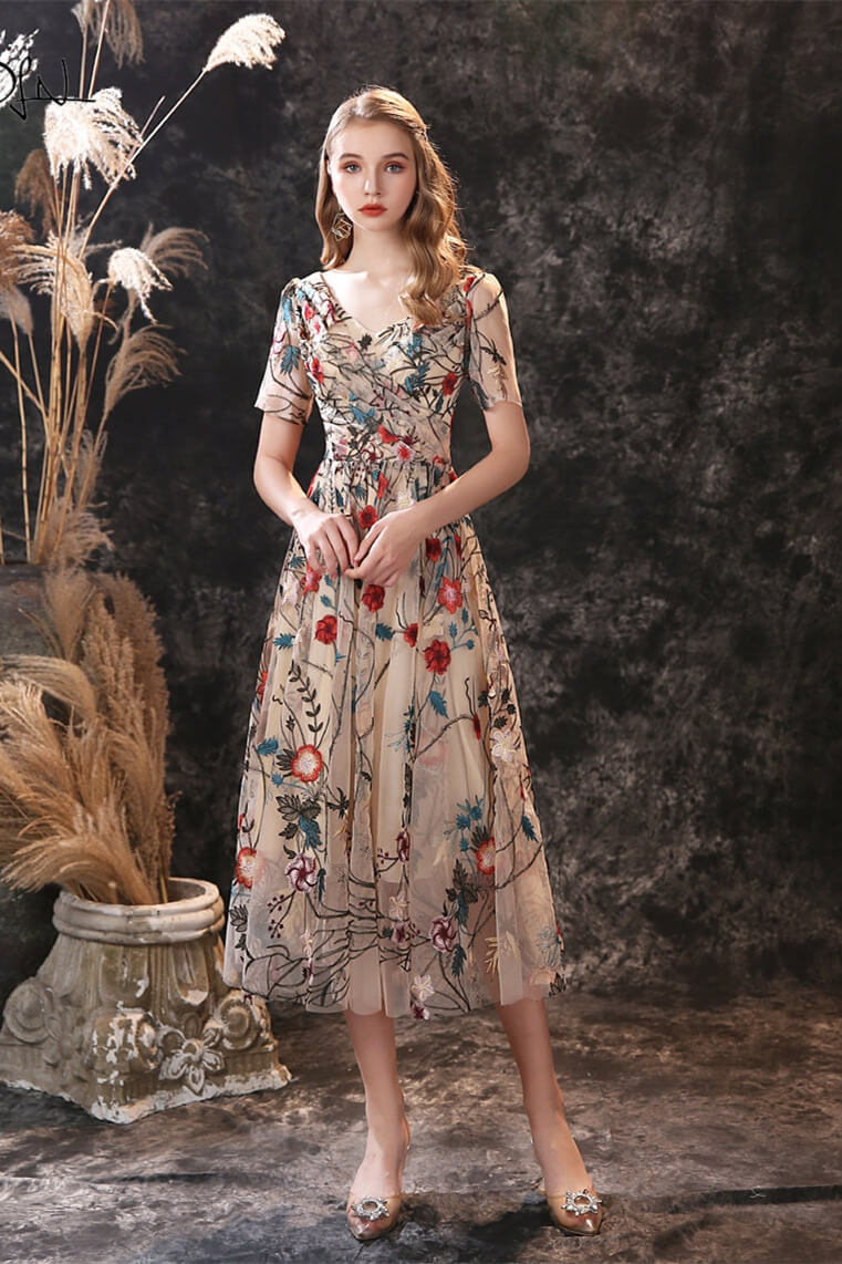 Gorgeous Short Sleeves Flowers Embrodiary Evening Dress Tulle Tea Length - lulusllly