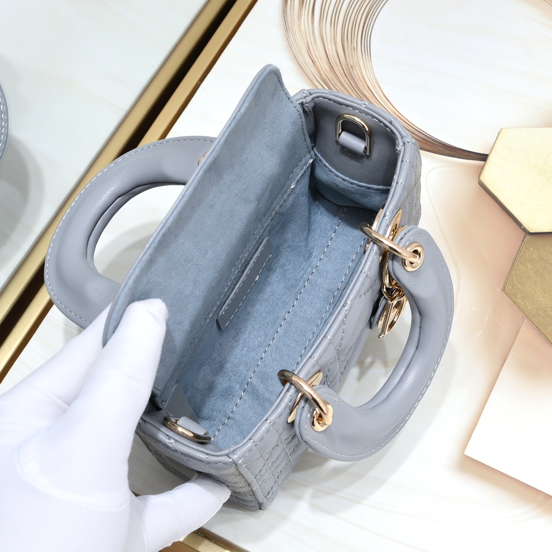 5a156dc8f265d9c33060c93a09ed1319