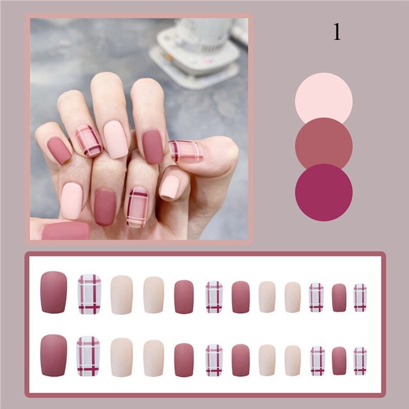 24Pcs/box Fake Nails Press on Short Round Reusable with Glue Designs French Artificial Pink False Tipsy Stick-on Nails Tips Art