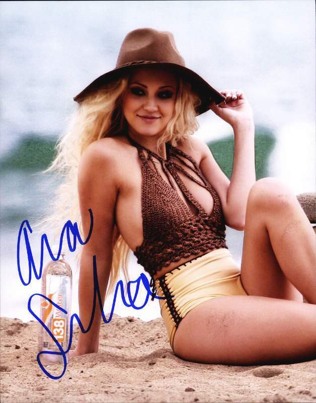 Ava Sambora authentic signed model 8x10 Photo Poster painting W/Certificate Autographed (A0005)