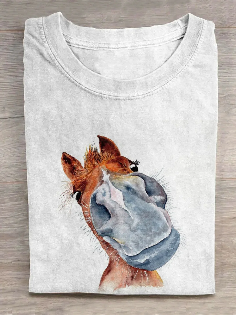 Eagerlys The Horse Looking At You T-shirt Eagerlys