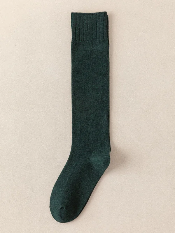 Casual Breathable Solid Color Mid-Calf Socks