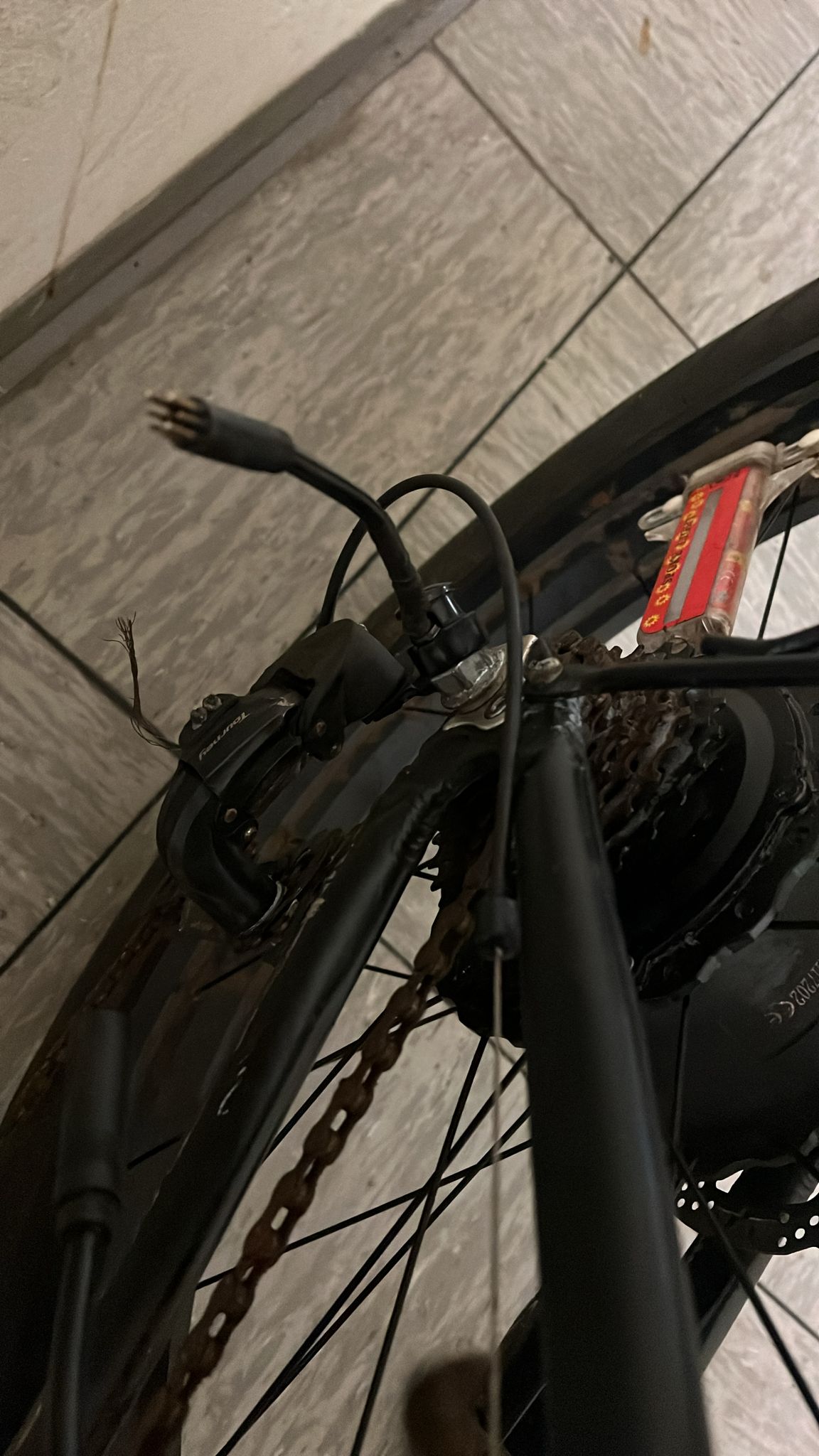GUNAI MX02S rear wheel