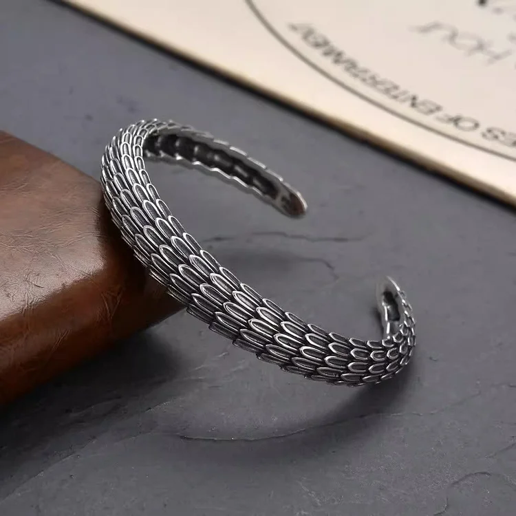 Coutureaura Retro Dragon Scale Cuff Opening Bracelet