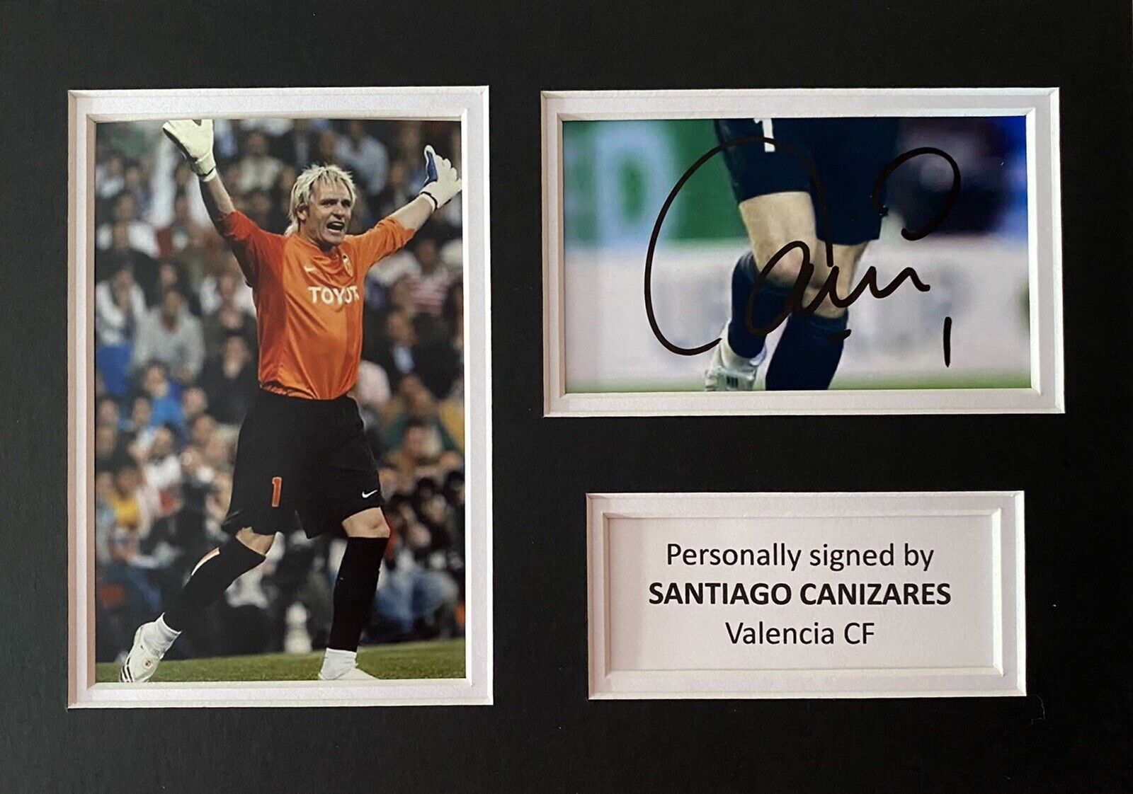 Santiago Canizares Genuine Hand Signed Valencia Photo Poster painting In A4 Mount Display