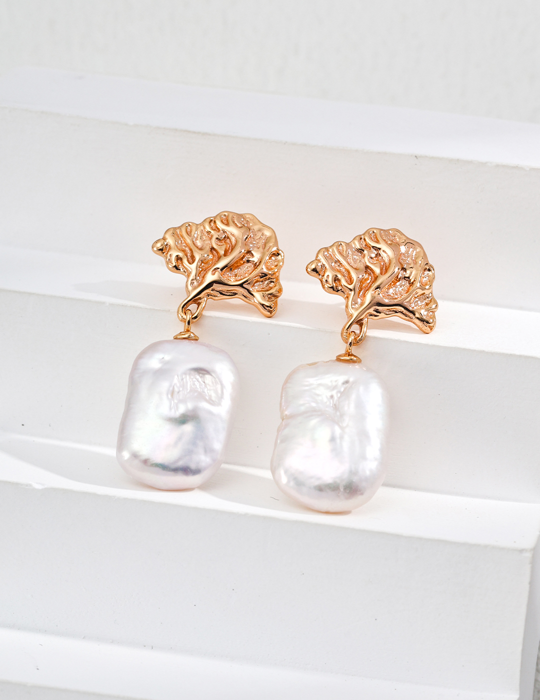 Square Pearl Earrings 