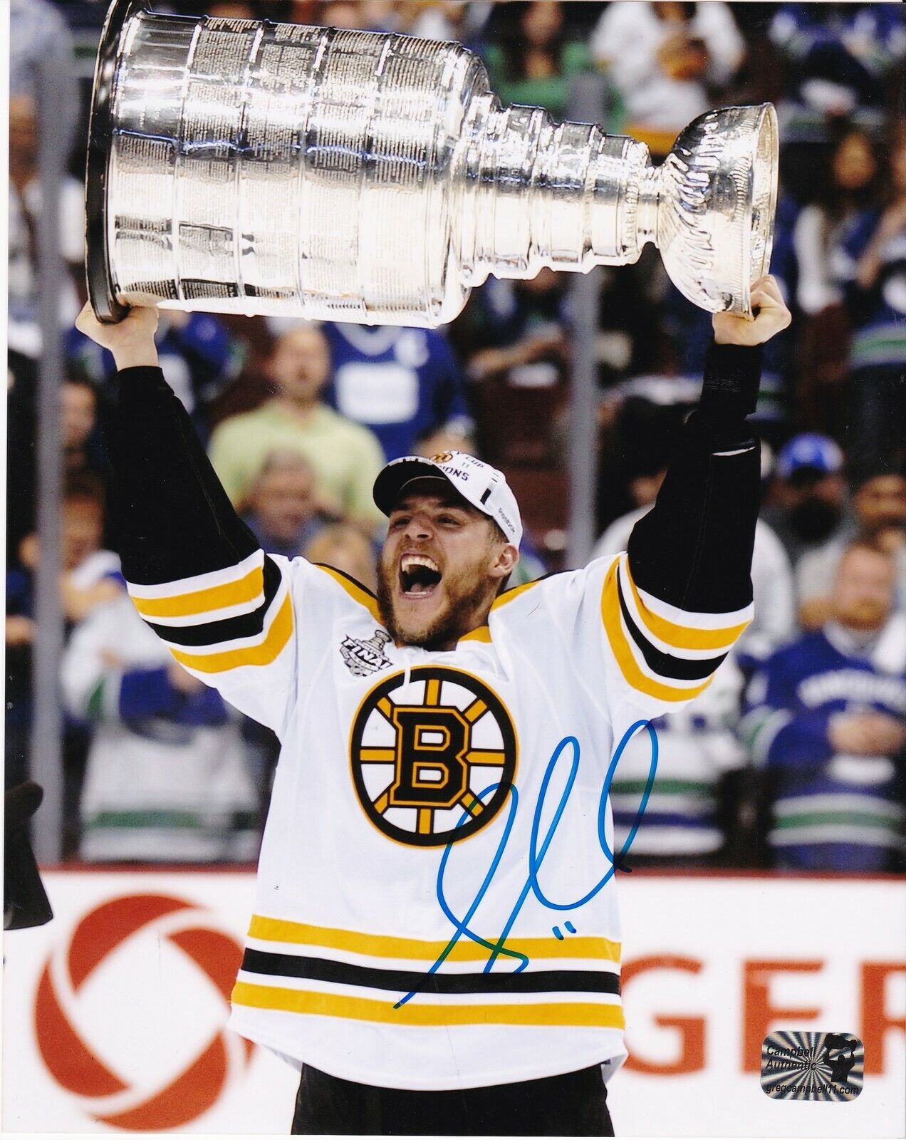 GREGORY CAMPBELL BOSTON BRUINS STANLEY CUP ACTION SIGNED 8x10