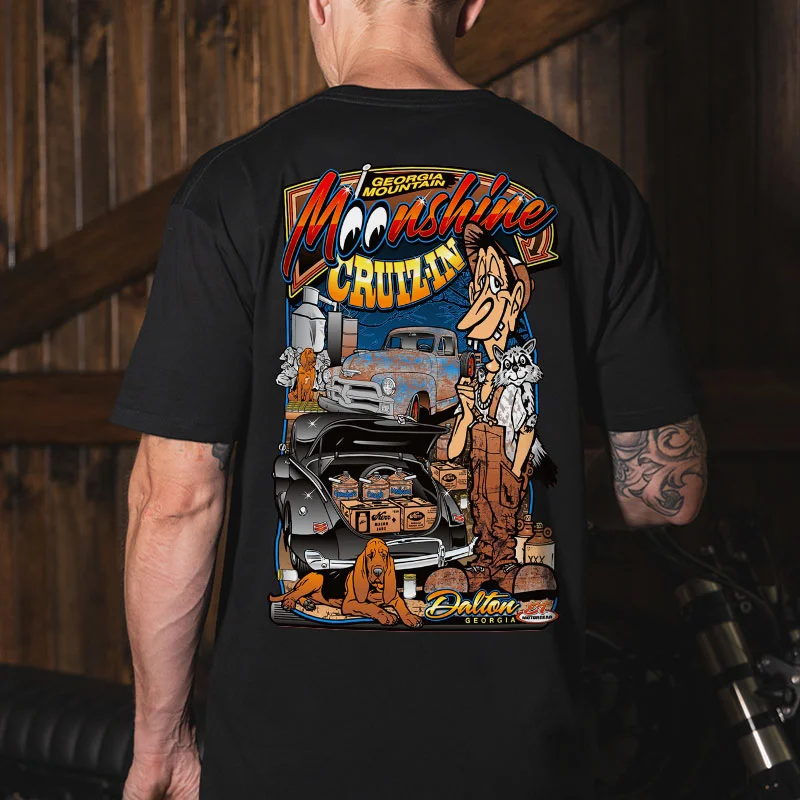 MOONSHINE CRUIZIN Car Repairman Classic Car Print Men's T-shirt
