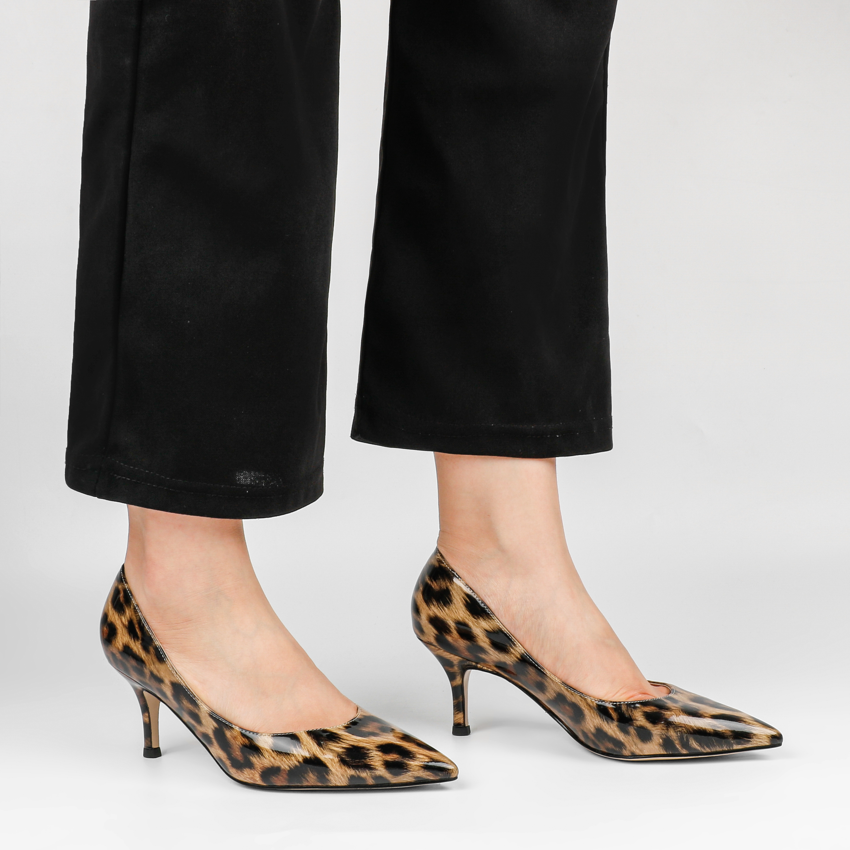 2.36" Kitten Heels Pumps Comfortable Women Daily Shoes-MERUMOTE