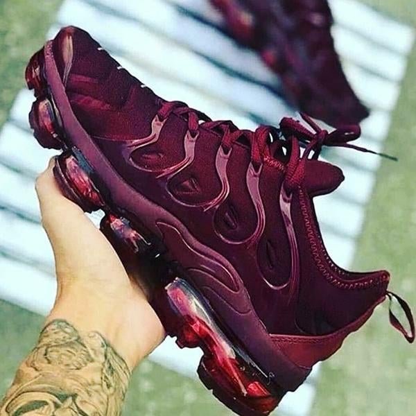 Solid Color Air Cushion Burgundy Sneakers - vzzhome
