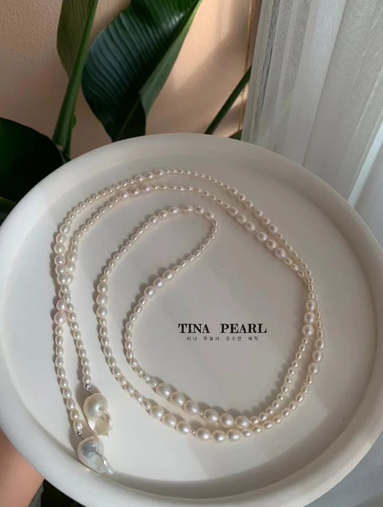 TINA Jewelry Natural freshwater rice pearls, multi-wear pearl ultra long necklace, a total length of 120cm.