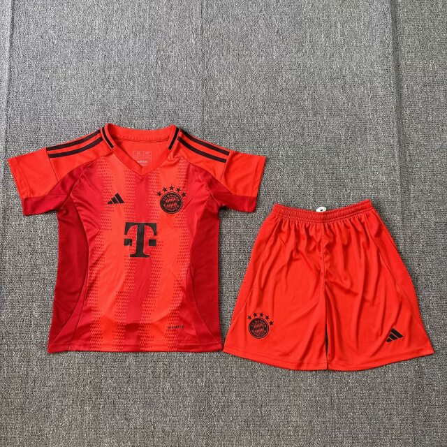 24/25 Bayern Munich Home Kids Kit Football jersey Thai Quality
