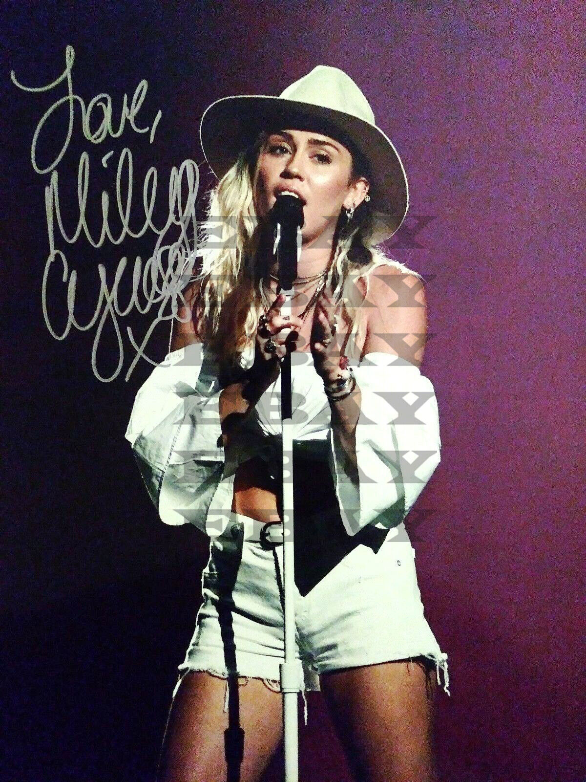 Miley Cyrus Autographed signed 8x10 Photo Poster painting Reprint