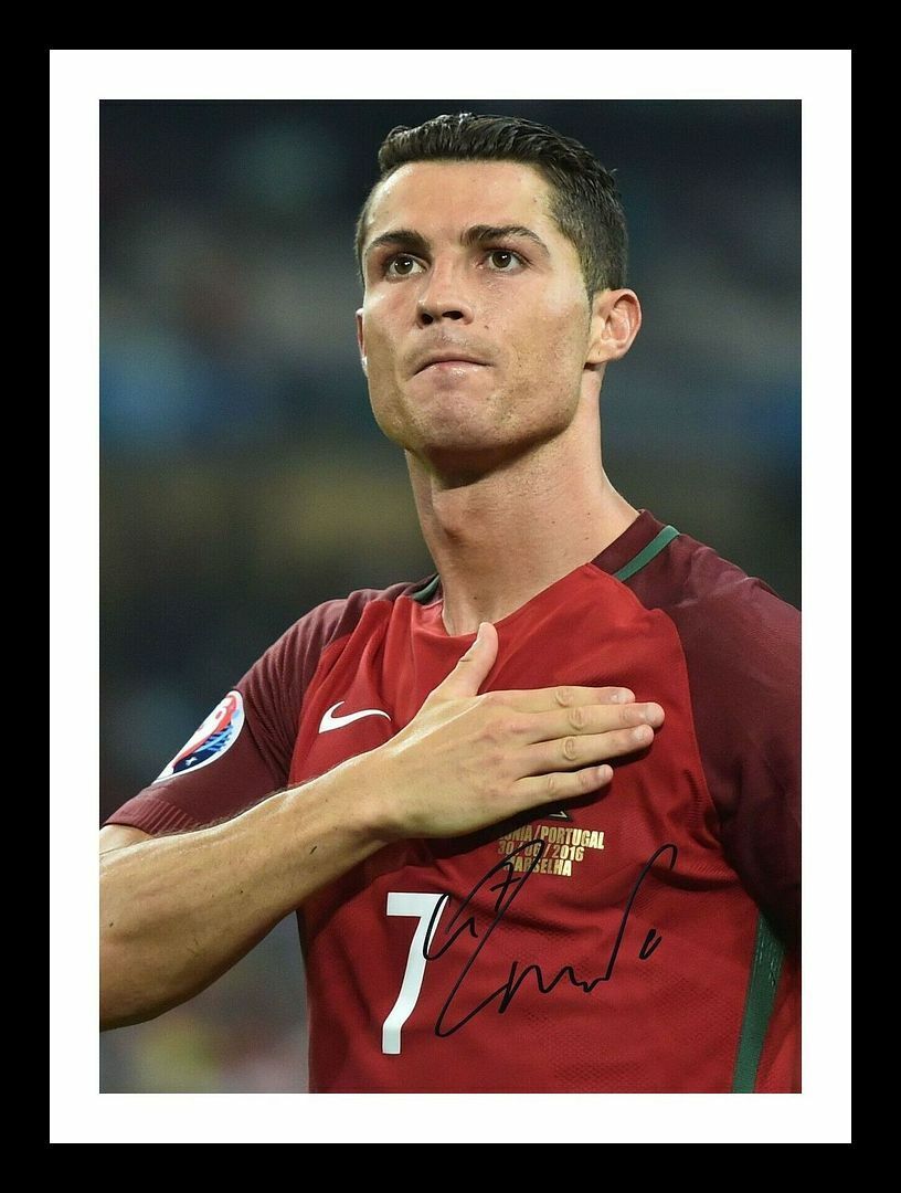 Cristiano Ronaldo - Portugal Autograph Signed & Framed Photo Poster painting 1