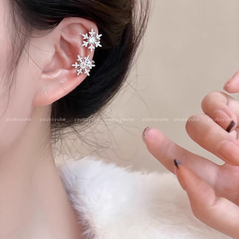 Snowflake Zirconia Hole-less Ear Clip Earrings