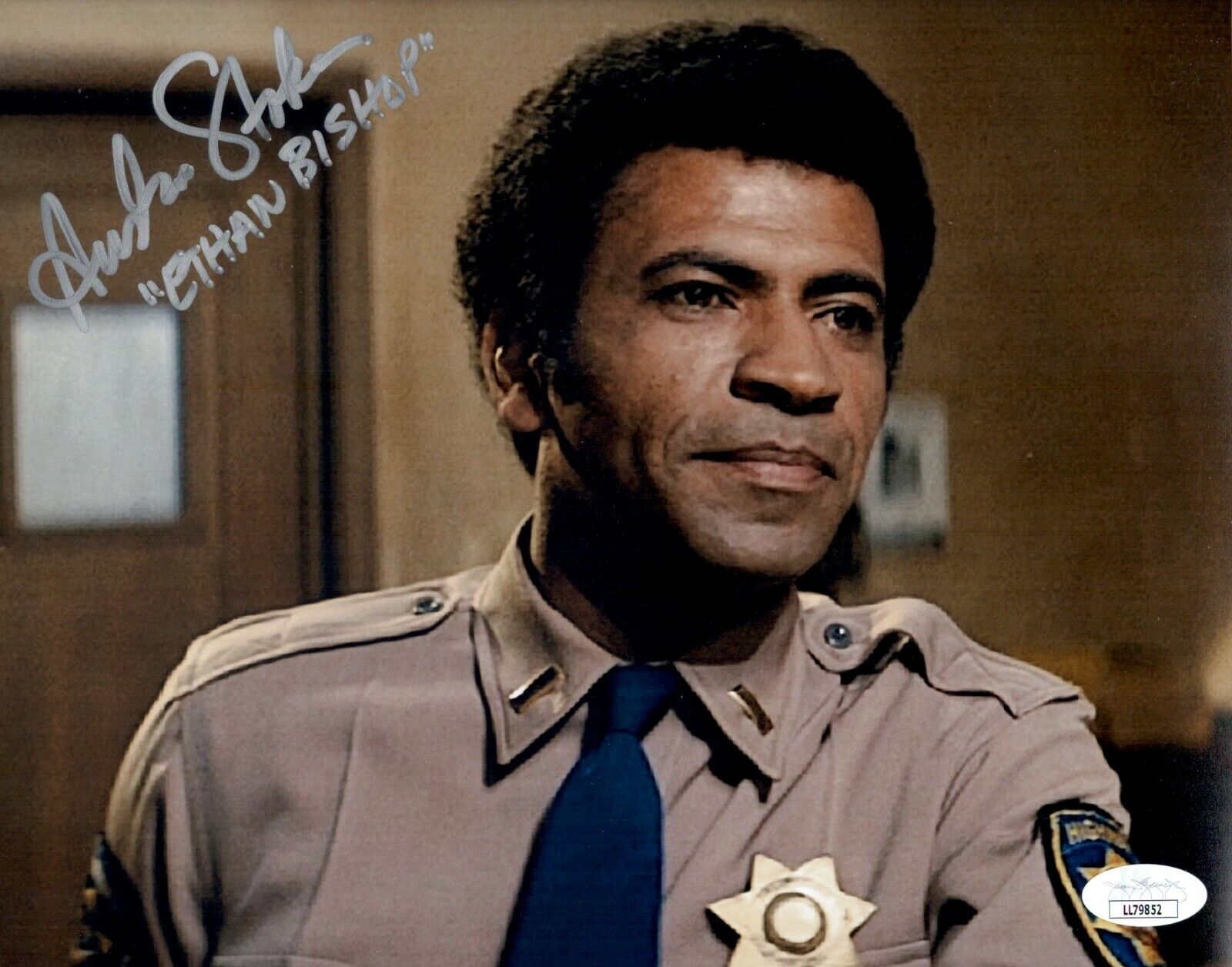 AUSTIN STOKER Signed ASSAULT ON PRECINCT 13 Photo Poster painting 8x10 Autograph JSA COA Cert