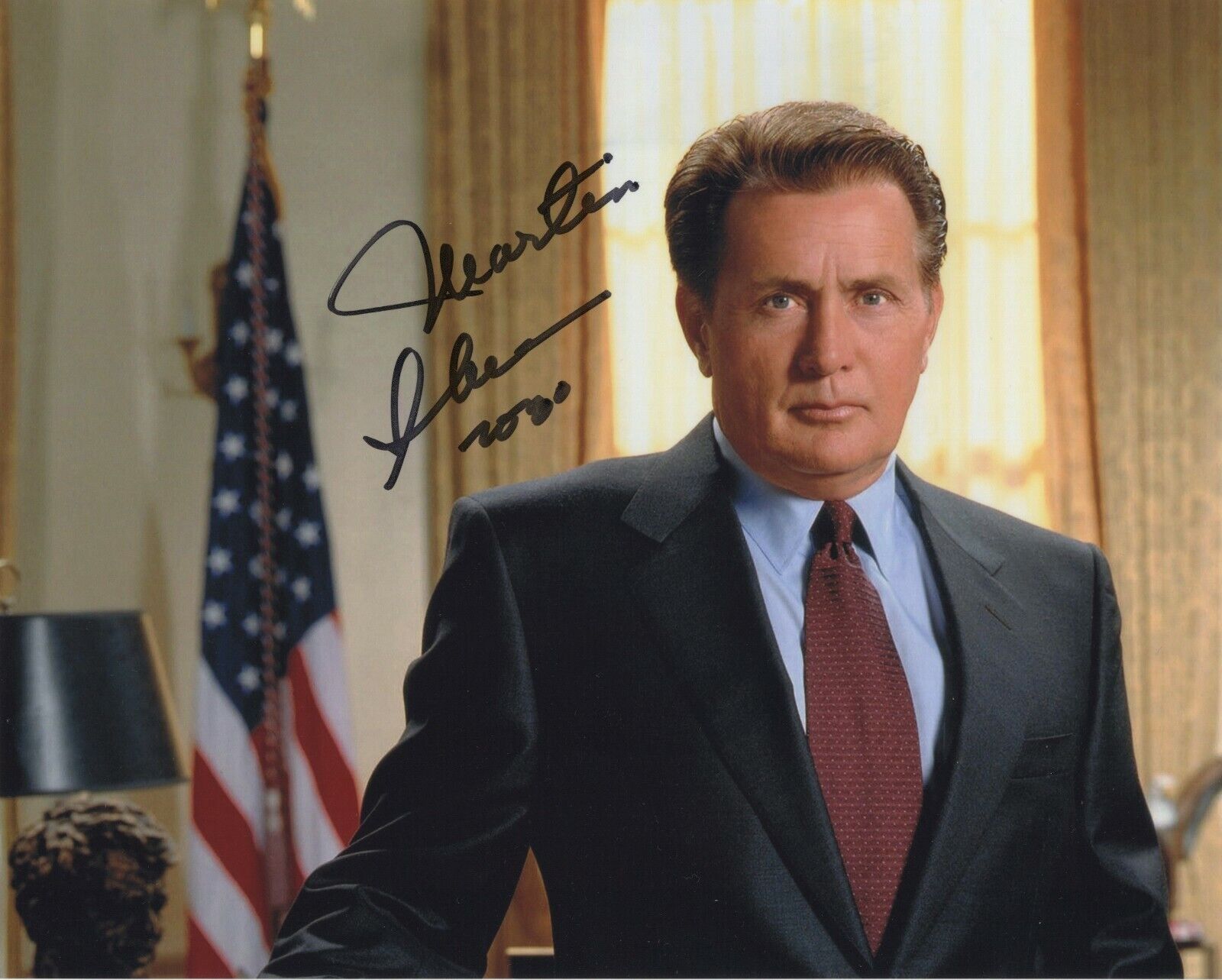 MARTIN SHEEN SIGNED AUTOGRAPH THE WEST WING 8X10 Photo Poster painting #2