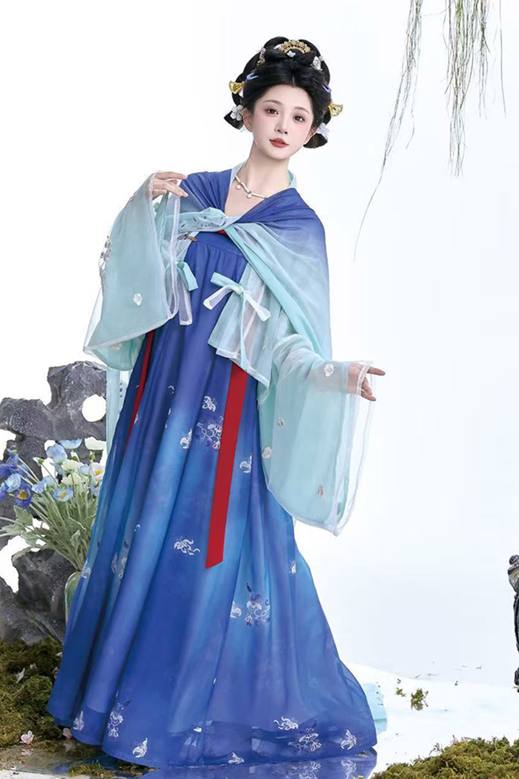 Tang Dynasty Blue Hanfu Dress with Embroidered Cloak and Qixiong Ruqun  - xiahefeng 夏禾风 Stupa Stones