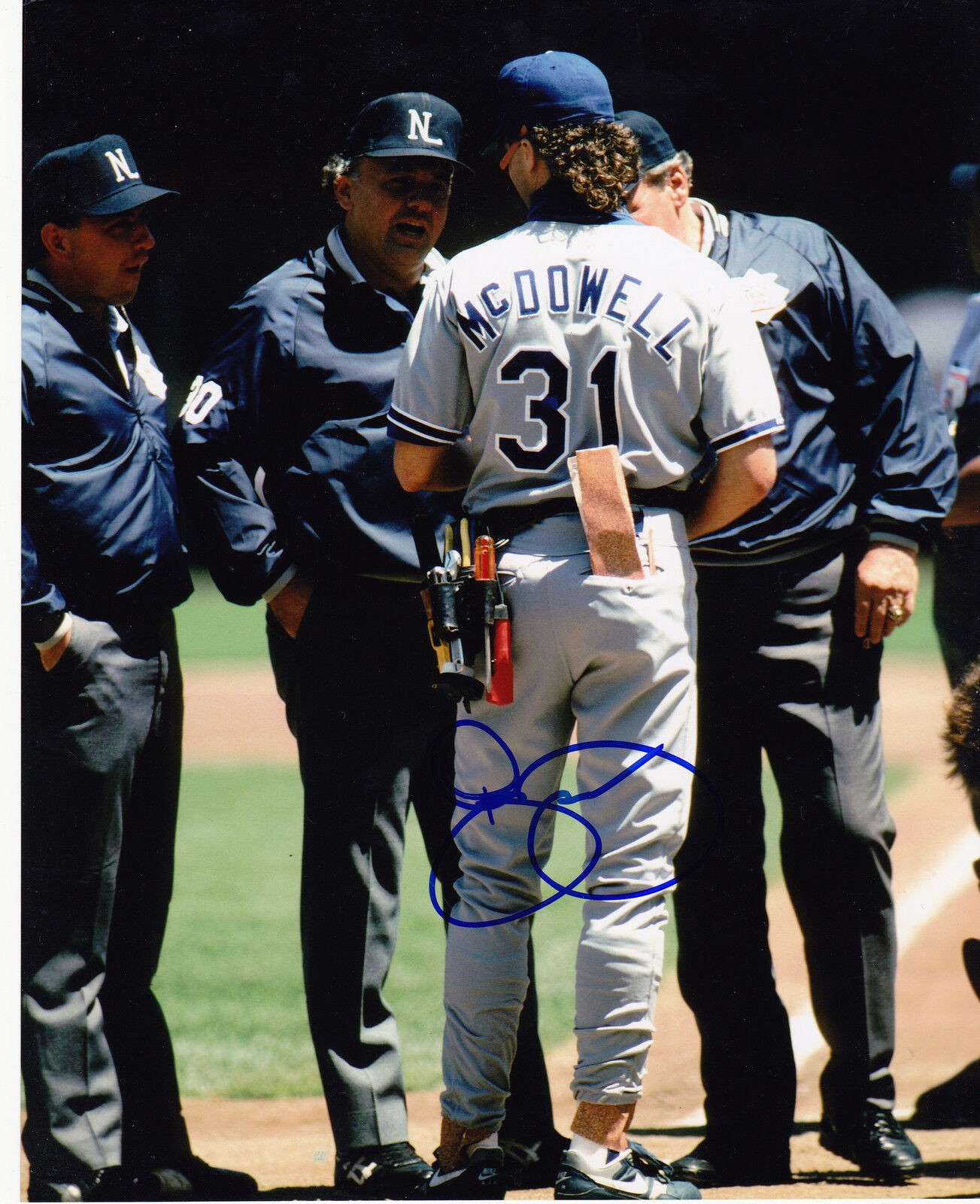 ROGER MCDOWELL LOS ANGELES DODGERS ACTION SIGNED 8x10