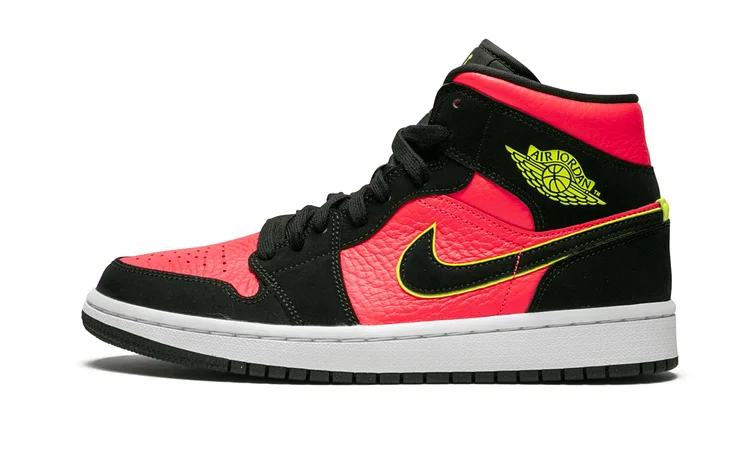 WMNS Air Jordan 1 Mid