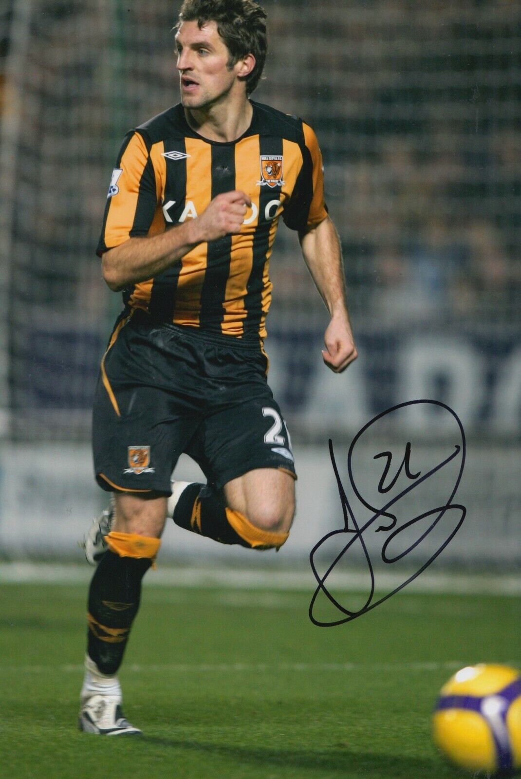 Sam Ricketts Hand Signed 12x8 Photo Poster painting - Hull City - Football Autograph.