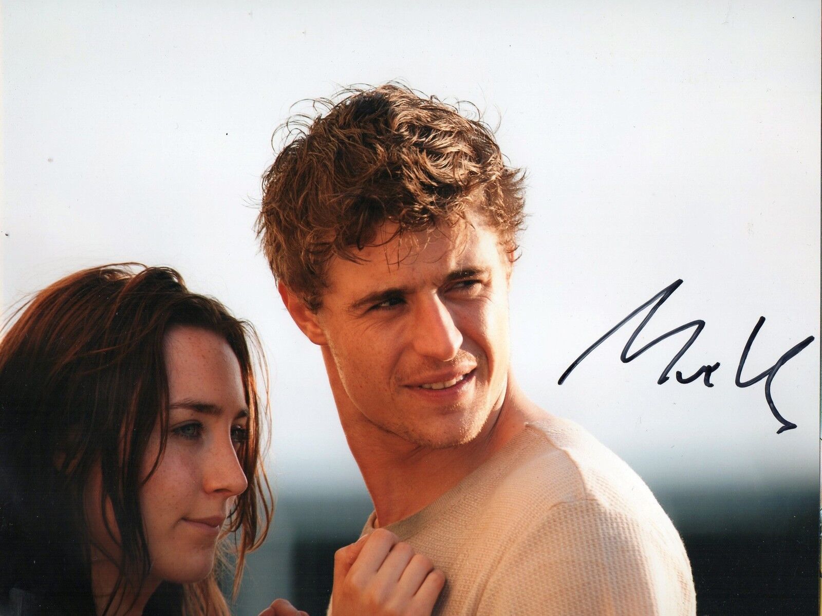 Max Irons handsome actor REAL hand SIGNED Photo Poster painting #1 The Host EXACT PROOF