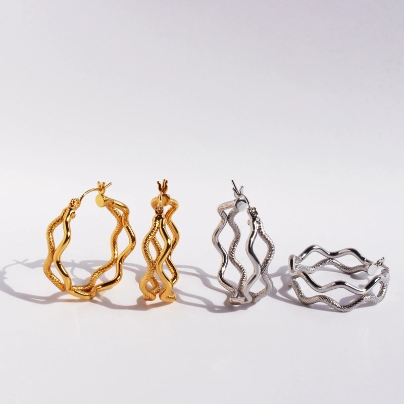 1 Pair Exaggerated Cool Style Waves Layered Plating Brass 24K Gold Plated Earrings