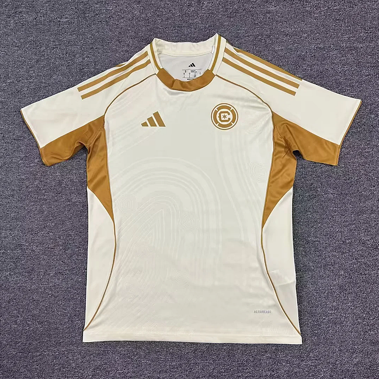 Fans 25/26 Chicago Fire pre-game jersey