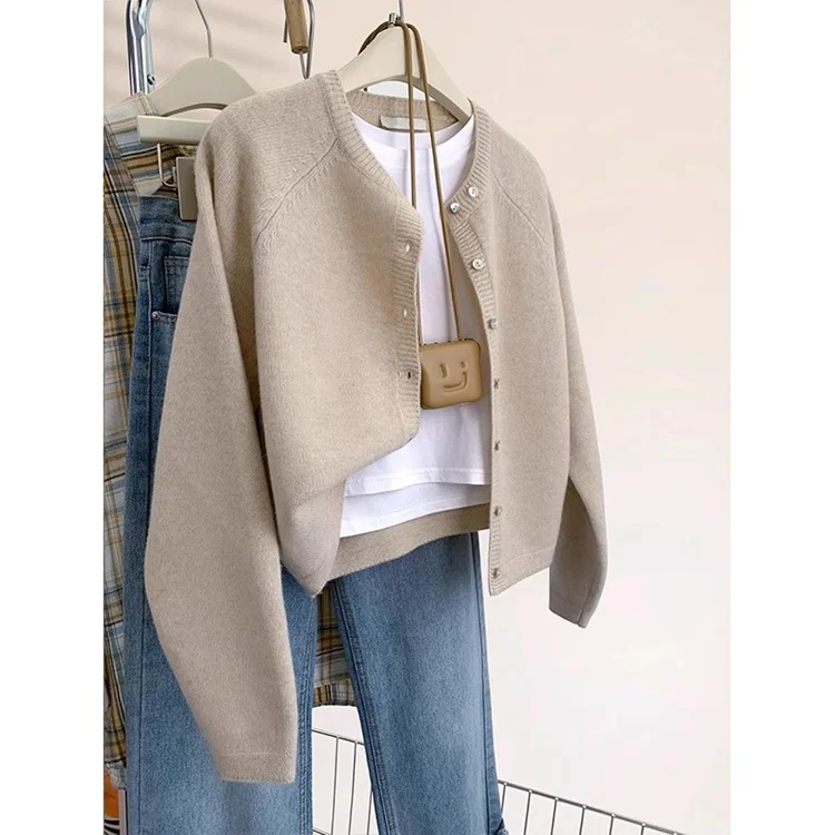 Athvotar Athvotar Glutinous Solid Color Simple Short Design Knitted Cardigan Women 2025 Autumn And Winter Small Man Top Sweater Jacket