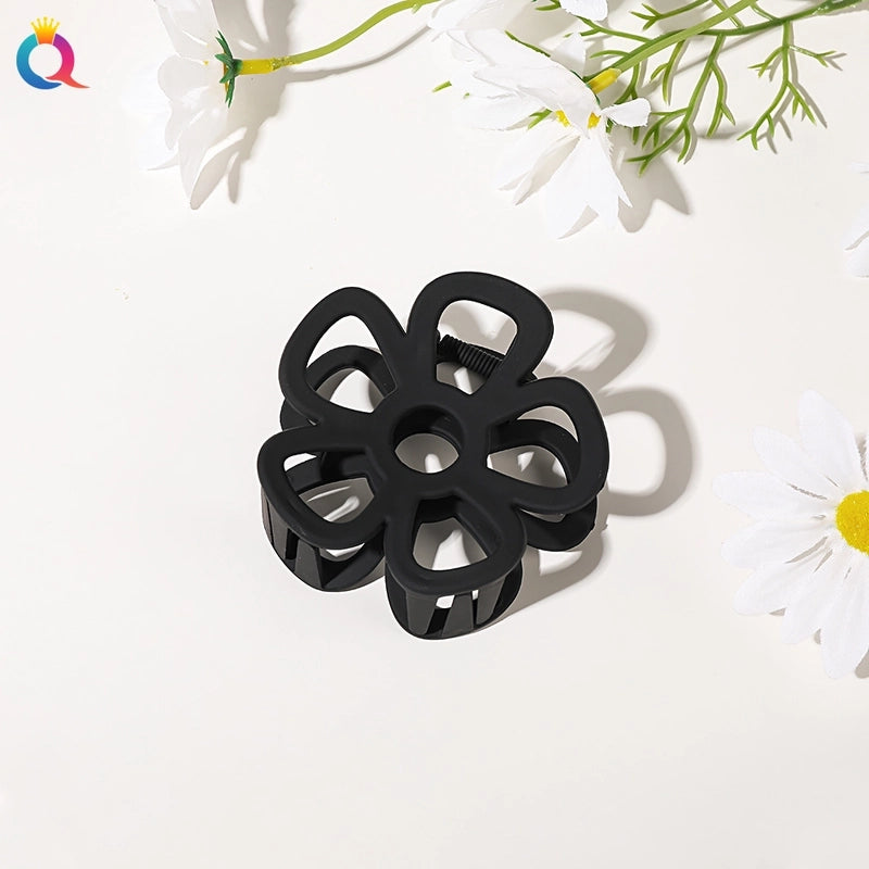 Fashion Flower Plastic Metal Stoving Varnish Hollow Out Hair Claws 1 Piece