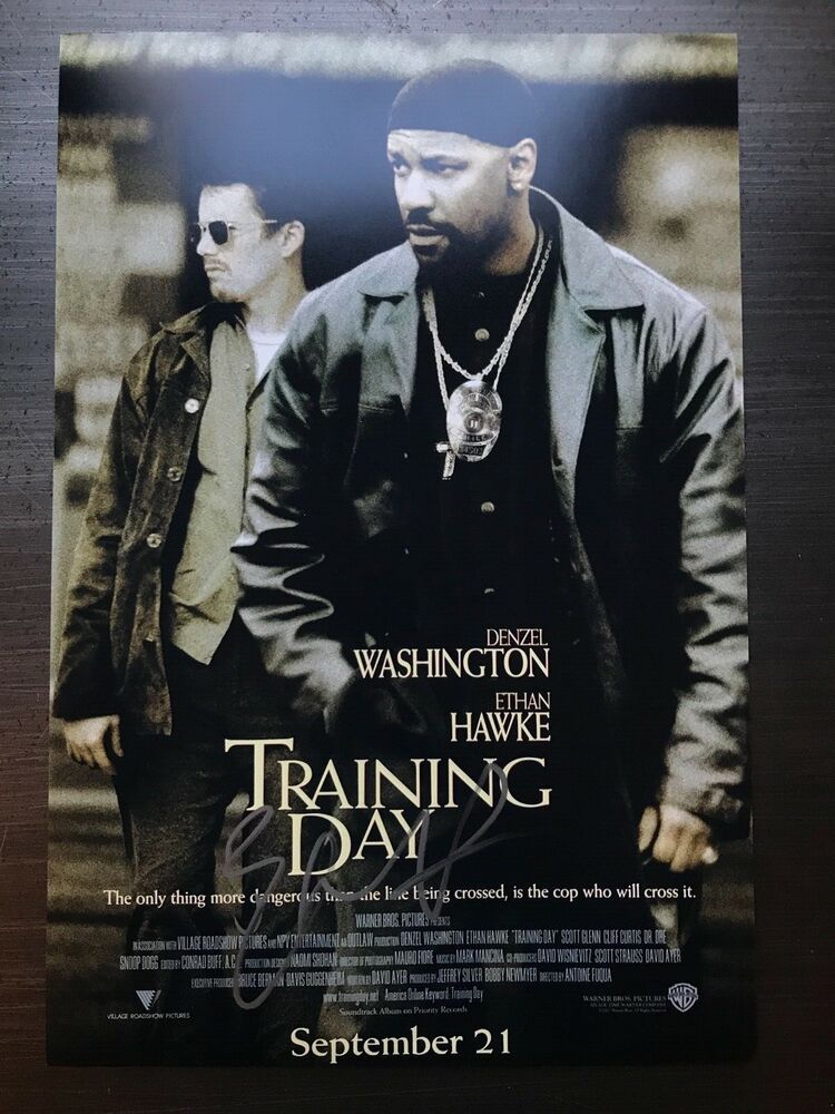 * ETHAN HAWKE * signed autographed 12x18 Photo Poster painting poster * TRAINING DAY * 1