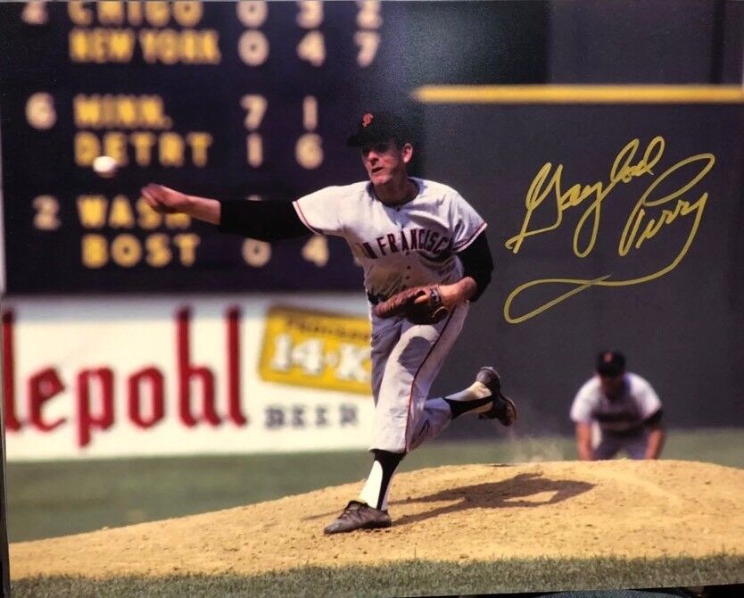 GAYLORD PERRY Signed Autograph Auto 11x14 Picture Photo Poster painting San Francisco Giants COA