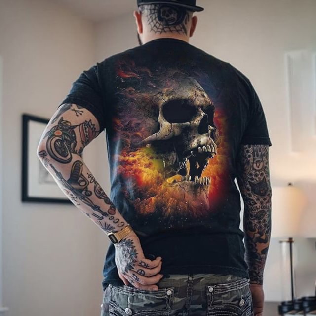 Skull Spray Fire Mens Classic T-Shirt