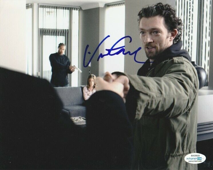 VINCENT CASSEL SIGNED DERAILED